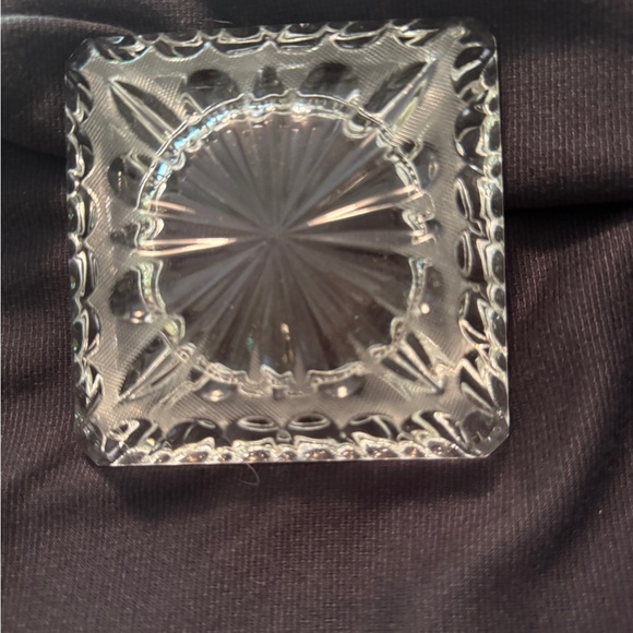 VINTAGE CRYSTAL ASH TRAY Elegant Glass Trinket Dish 4 inches HEAVY - Picture 4 of 8